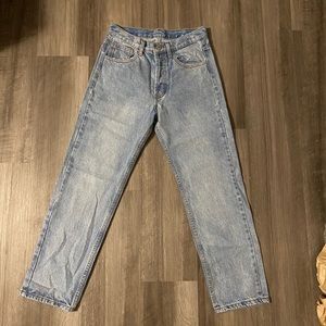 Brandy Melville Molly Light Wash Jeans
